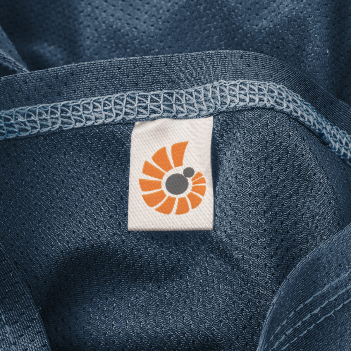 Ergobaby Aura marama Sustainable Mesh - Twilight Navy - Image 3