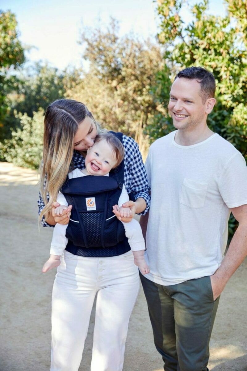 Ergobaby Omni Breeze nosiljka, Ponoćno plava - Image 9
