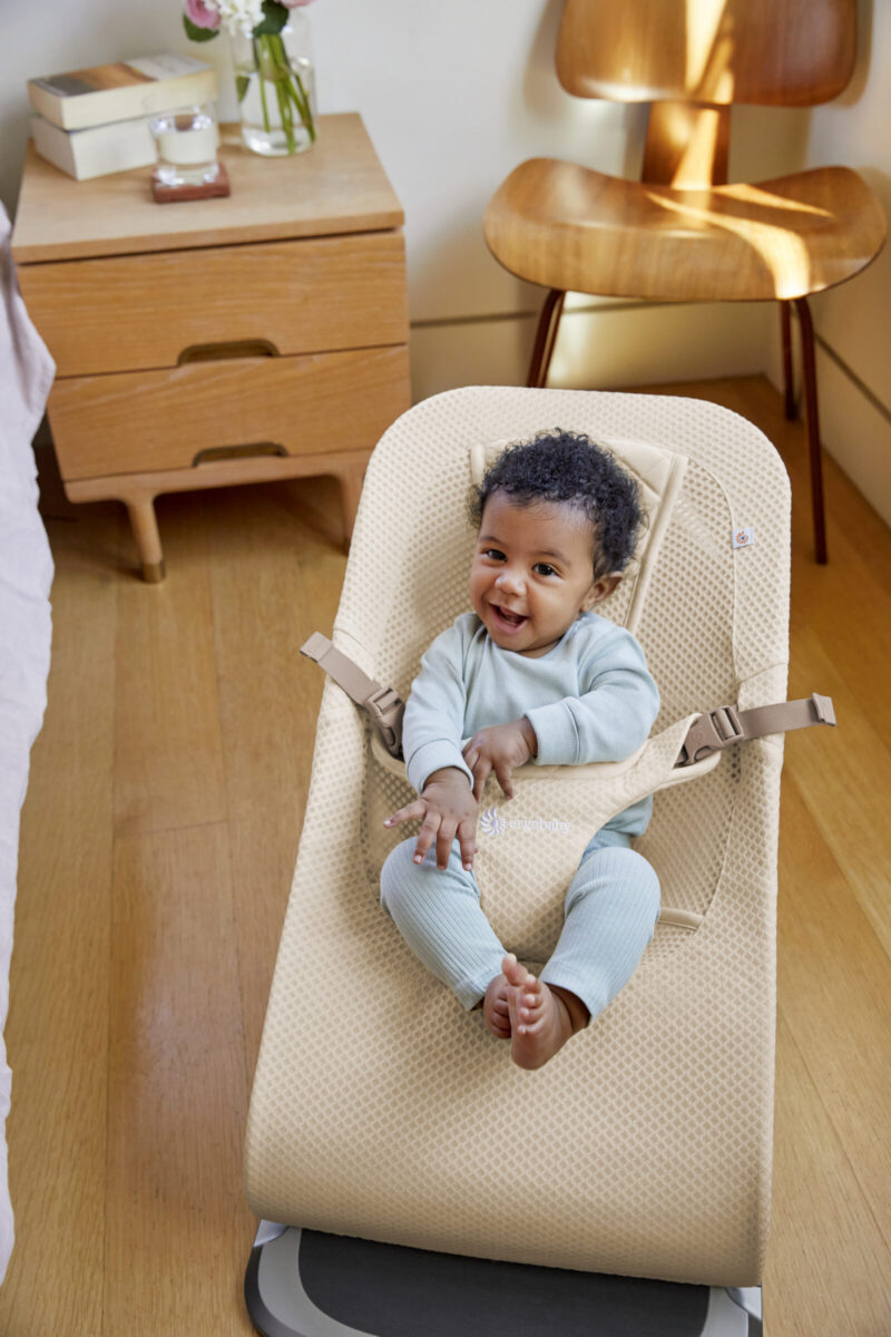 Ergobaby Evolve ležaljka 3u1 mrežasta - Cream + GRATIS luk s igračkama - Image 5